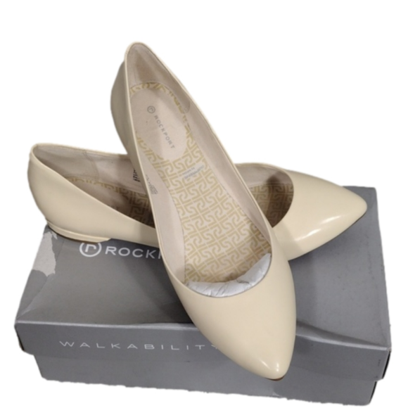 Rockport Shoes - NWOT Rockport Ashika Scooped ballet flat size 10.5M  in beige